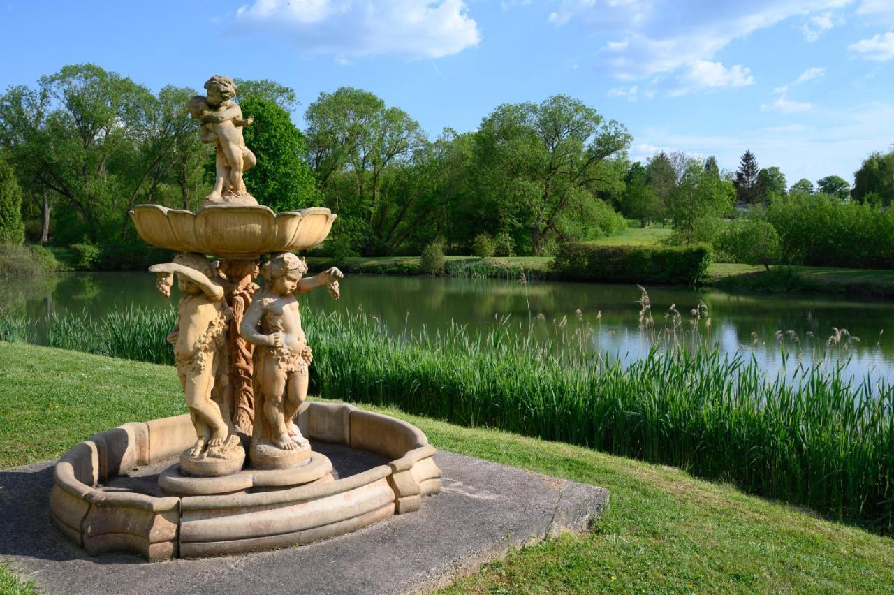 Domaine De Lardoisiere Château-Salins Exterior foto