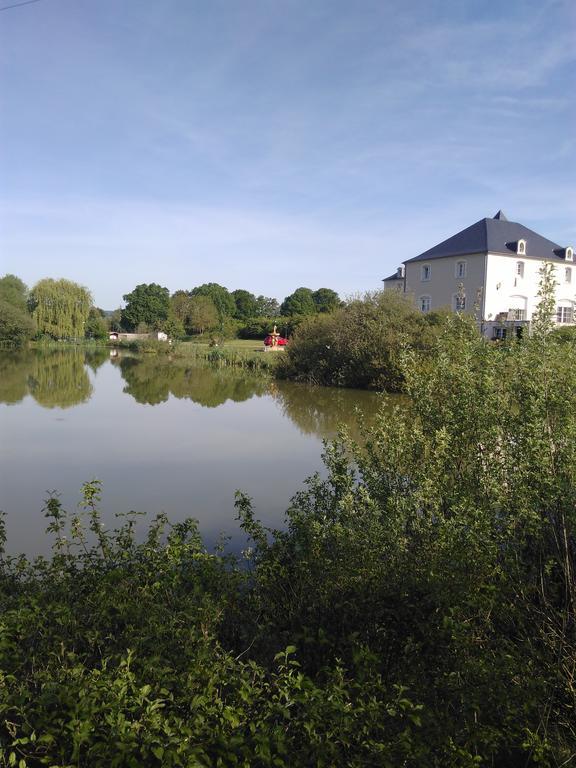 Domaine De Lardoisiere Château-Salins Exterior foto